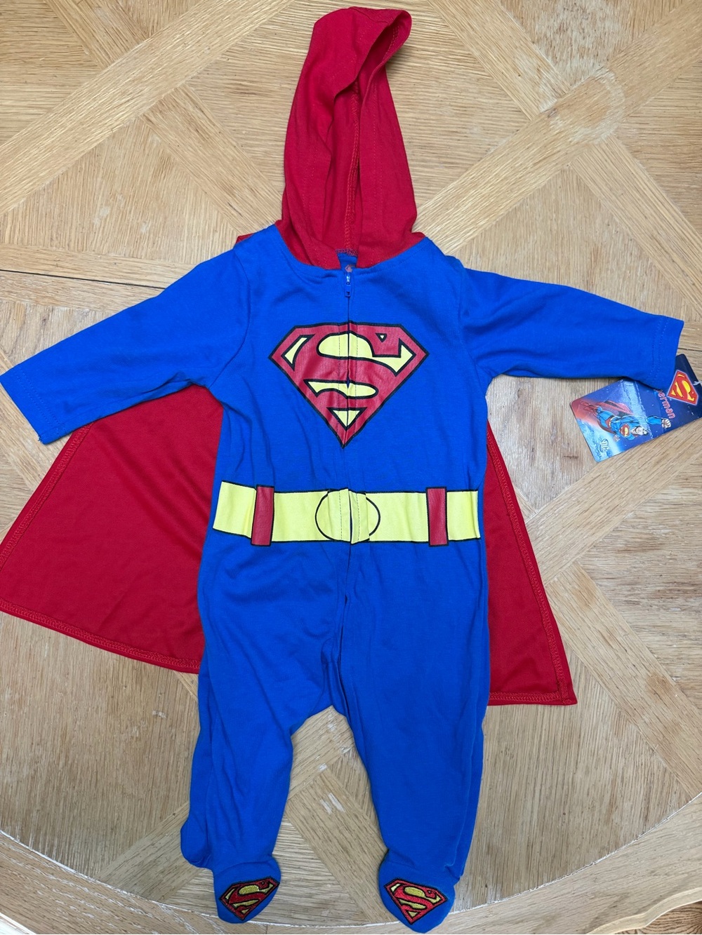 NWT! Superman Red & Blue Hooded pajamas/ Costume Size 3-6 Months